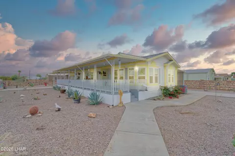 601 W Granada Dr, Quartzsite, AZ 85346