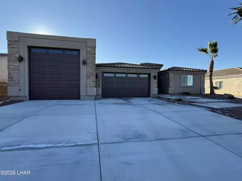 2856 Thistle Dr, Lake Havasu City, AZ 86406
