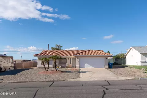 3275 Thunderhead Dr, Lake Havasu City, AZ 86406