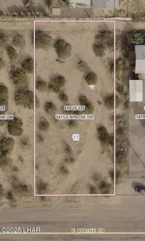 5415 Apache Dr, Topock, AZ 86436 photo 2
