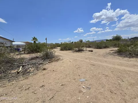 5415 Apache Dr, Topock, AZ 86436 photo 8