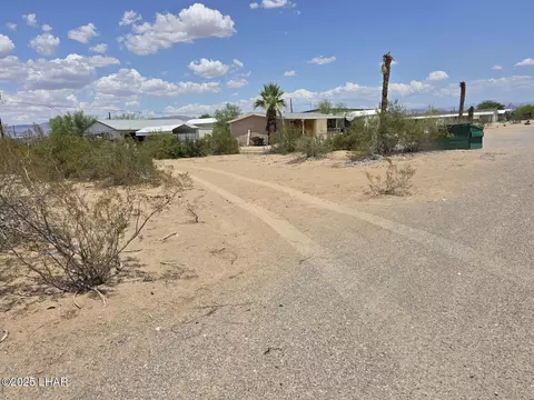 5415 Apache Dr, Topock, AZ 86436 photo 9