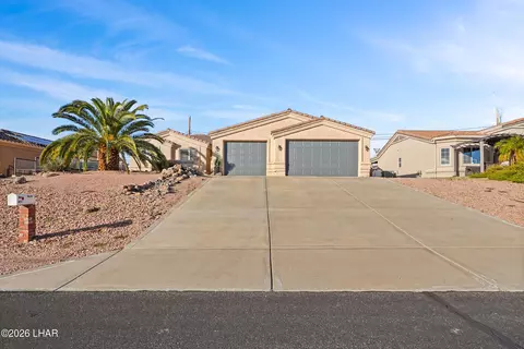 3973 Trotwood Dr, Lake Havasu City, AZ 86406