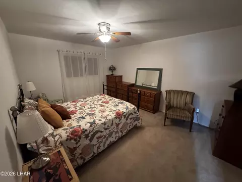 Bedroom - 27870 Frame Ave, Bouse, AZ 85325 photo 2 of 3