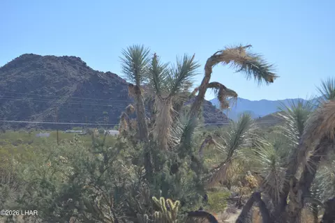 2279 E Margaret Dr, Yucca, AZ 86438 photo 12