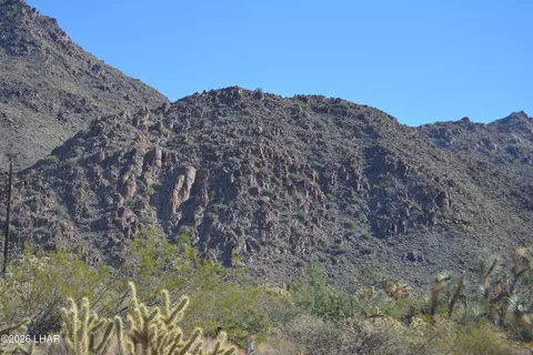 2279 E Margaret Dr, Yucca, AZ 86438 photo 4