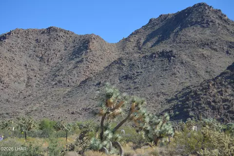 2279 E Margaret Dr, Yucca, AZ 86438 photo 11