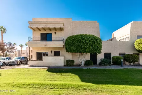 1055 Barcelona #37, Lake Havasu City, AZ 86403