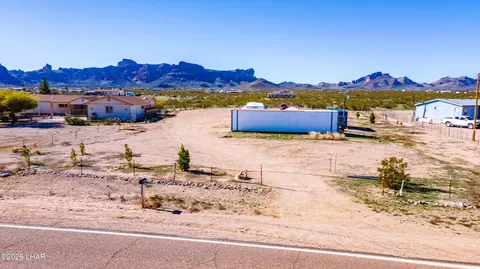 1885 S Estrella Rd, Golden Valley, AZ 86413