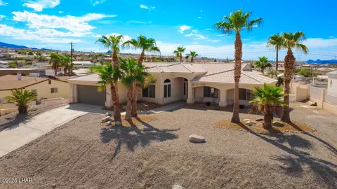 3220 Douglas Dr, Lake Havasu City, AZ 86404