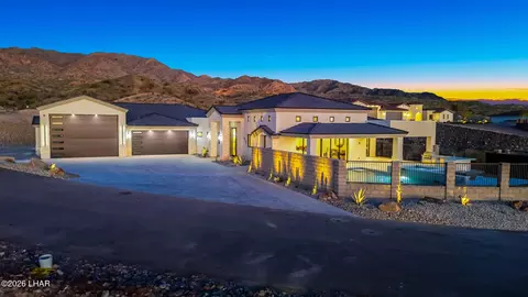 6730 Calle De La Luna, Lake Havasu City, AZ 86406