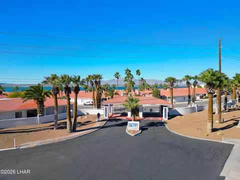 375 London Bridge Rd #40, Lake Havasu City, AZ 86403