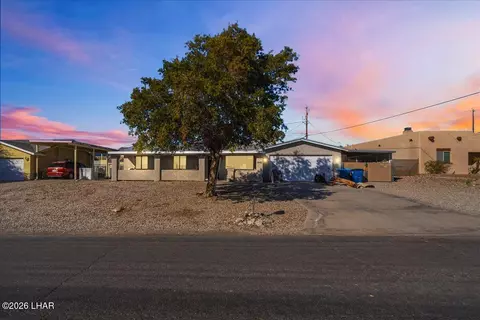 3891 Sweetgrass Dr, Lake Havasu City, AZ 86406