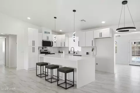 3580 Red Cloud Dr, Lake Havasu City, AZ 86406