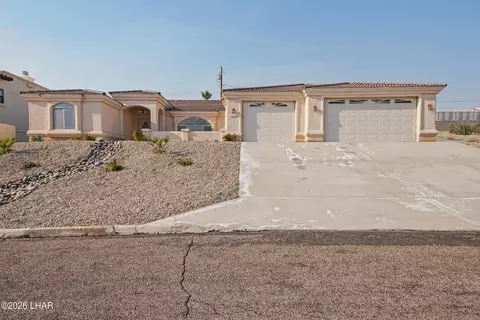 2745 Bamboo Dr, Lake Havasu City, AZ 86404