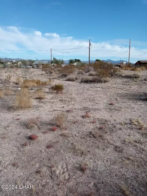 lot3 S 1st St, Yucca, AZ 86438