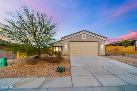 2741 Wilderness Ln, Bullhead City, AZ 86442