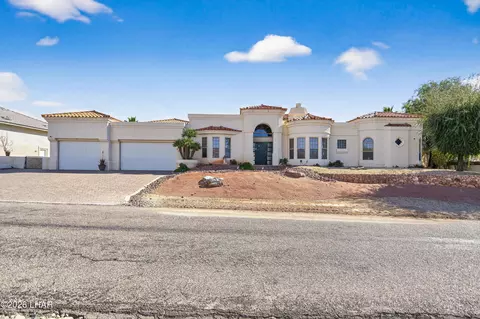 2420 Stroke Dr, Lake Havasu City, AZ 86406