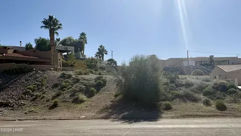 4136 Sponson Dr, Lake Havasu City, AZ 86406