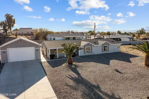 2447 E Gosiute Rd, Fort Mohave, AZ 86426