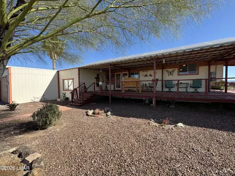 29461 Rainbow Ave, Bouse, AZ 85325