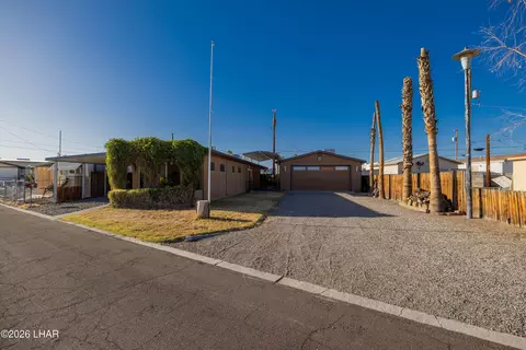 31689 Carefree Dr, Parker, AZ 85344