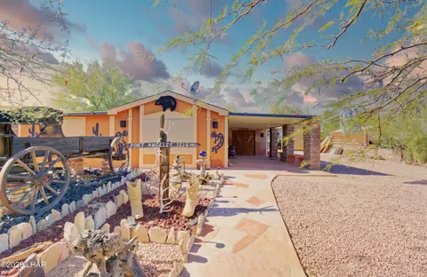 49556 Rainbow Ln, Quartzsite, AZ 85346