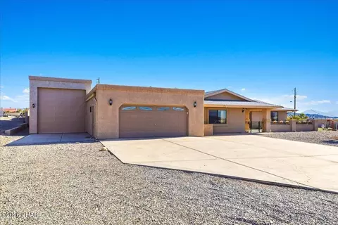 3370 Hornet Bay N, Lake Havasu City, AZ 86406