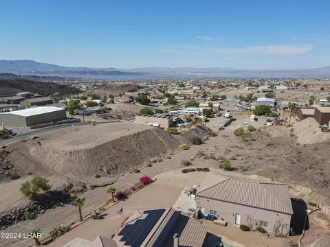4061 Lakeview Rd, Lake Havasu City, AZ 86406