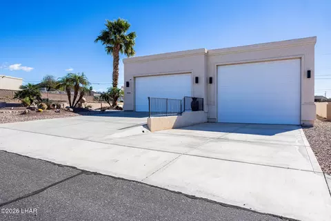 3904 Chemehuevi Blvd, Lake Havasu City, AZ 86406