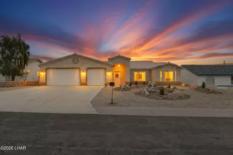 4060 Bluegrass Dr, Lake Havasu City, AZ 86406