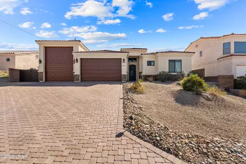 2810 Edgewood Dr, Lake Havasu City, AZ 86406