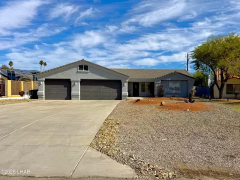 290 Pascaul Ln, Lake Havasu City, AZ 86403