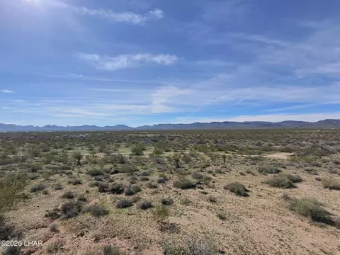 00 Cibola Rd, Golden Valley, AZ 86413