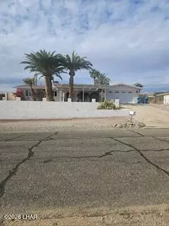 3575 Wayward Wind Dr, Lake Havasu City, AZ 86406