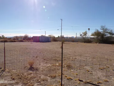 27936 Highway 72, Bouse, AZ 85325 photo 9