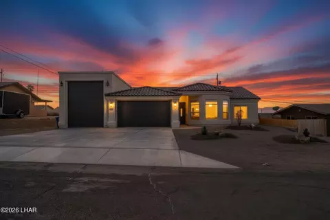 3276 Dolphin Dr, Lake Havasu City, AZ 86406