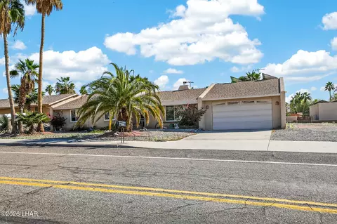 242 Mulberry Ave, Lake Havasu City, AZ 86403