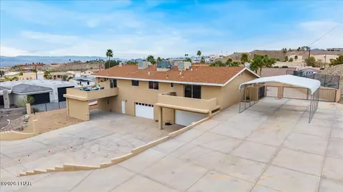 3680 Kicking Horse Dr, Lake Havasu City, AZ 86404