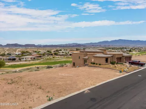 3674 N Winifred Way, Lake Havasu City, AZ 86404