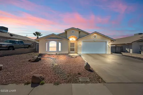 2738 Pasadena Ave, Kingman, AZ 86401