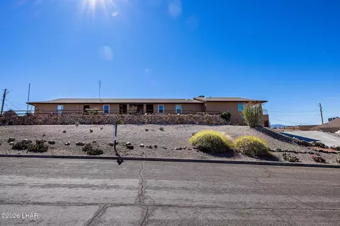 3160 Douglas Dr, Lake Havasu City, AZ 86404