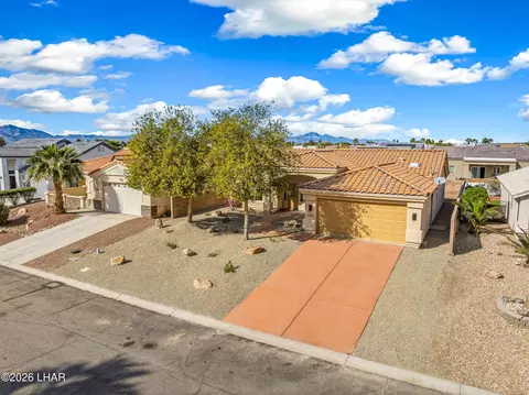 2045 E Crystal Dr, Fort Mohave, AZ 86426