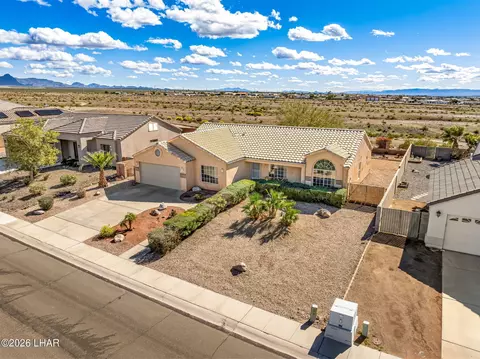 2290 Shadow Canyon Dr, Bullhead City, AZ 86442
