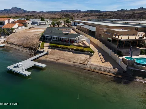7870 Riverside Dr, Parker, AZ 85344