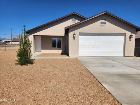 Exterior - 1665 E Potter Ave, Kingman, AZ 86409 photo 1 of 8