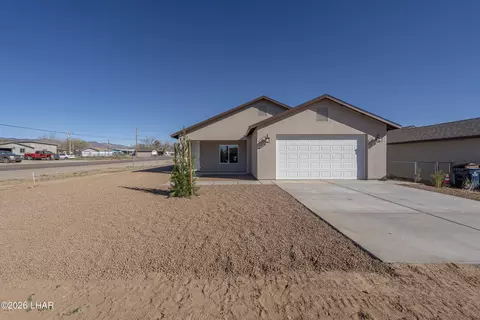Exterior - 1665 E Potter Ave, Kingman, AZ 86409 photo 7 of 8