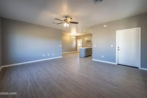 Living - 1665 E Potter Ave, Kingman, AZ 86409 photo 5 of 6