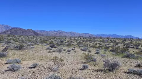 lot11 S 12 S Akchin Rd, Yucca, AZ 86438