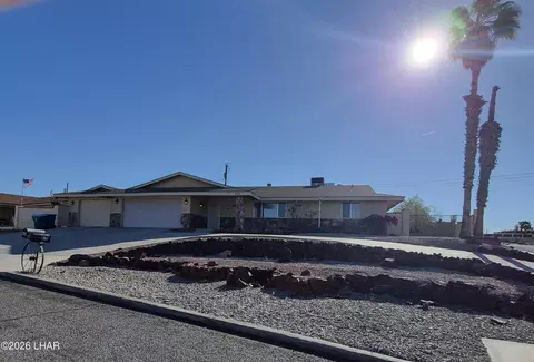 671 Apache Dr, Lake Havasu City, AZ 86406